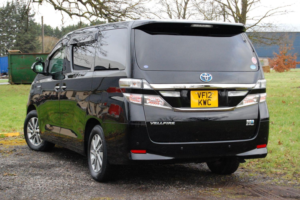 2012 Toyota Alphard 2.4 Hybrid Royal Lounge Camper 4 Seats in Black — image 4