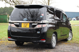 2012 Toyota Alphard 2.4 Hybrid Royal Lounge Camper 4 Seats in Black — image 6