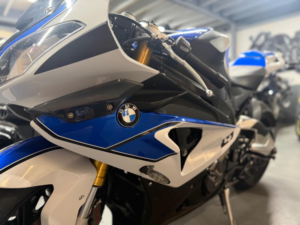 2013 BMW Hp4 in Multicolour — image 3