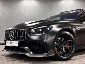 2020 Mercedes-Benz E Class 4.0 E63 V8 Biturbo Amg S Night Edition (premium Plus) Spds Mct 4matic+ Euro 6 (s/s) 4dr in Black — image 2