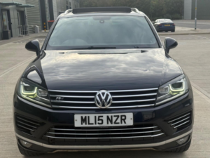 2015 Volkswagen Touareg 3.0 Tdi V6 Bluemotion Tech R-Line Tiptronic 4WD Euro 6 (s/s) 5dr in Blue — image 2