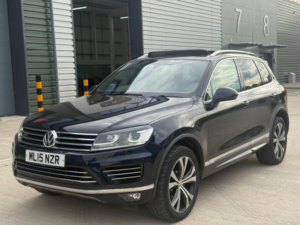 2015 Volkswagen Touareg 3.0 Tdi V6 Bluemotion Tech R-Line Tiptronic 4WD Euro 6 (s/s) 5dr in Blue — image 3
