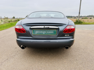 2004 Jaguar Xk8 4.2 in Grey — image 2