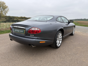 2004 Jaguar Xk8 4.2 in Grey — image 3