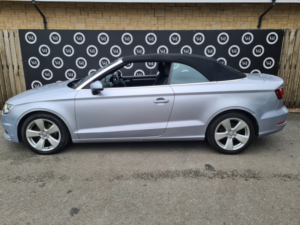 2015 Audi A3 Cabriolet 2.0 Tdi Sport in Silver — image 5