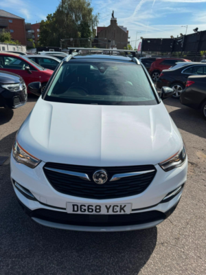 2018 Vauxhall Grandland X 1.2 Turbo Sport Nav Auto Euro 6 (s/s) 5dr in White — image 3