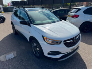 2018 Vauxhall Grandland X 1.2 Turbo Sport Nav Auto Euro 6 (s/s) 5dr in White — image 6