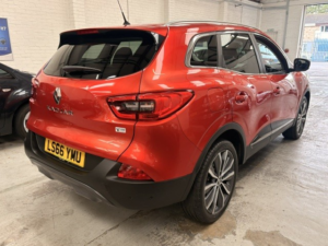 2016 Renault Kadjar 1.6 Signature Nav Dci 130 2WD in Red — image 4