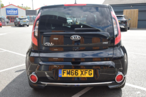 2017 Kia Soul 1.6 Crdi Urban Euro 6 5dr in Black — image 6