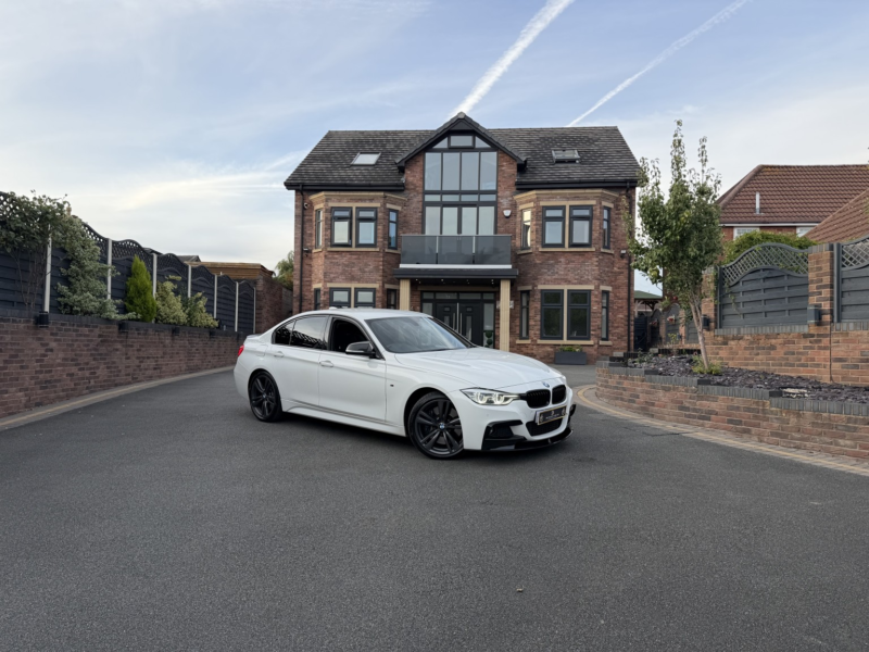 2016 BMW 3 Series 3.0 340i M Sport Saloon in White — image 1