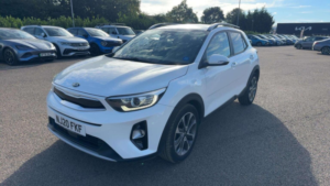 2020 Kia Stonic 1.0 T-Gdi 3 Dct Euro 6 (s/s) 5dr in White — image 3