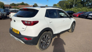 2020 Kia Stonic 1.0 T-Gdi 3 Dct Euro 6 (s/s) 5dr in White — image 5