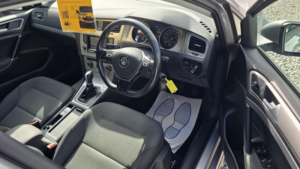 2015 Volkswagen Golf 1.6 Tdi Bluemotion Tech Match DSG Euro 5 (s/s) 5dr in Silver — image 2