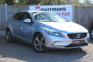 2016 Volvo V40
