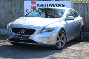2016 Volvo V40 1.5 Inscription T3 in Silver — image 3