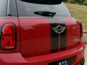 2014 MINI Countryman 1.6 John Cooper Works Countryman in Red — image 5