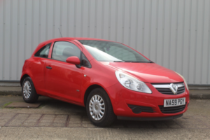 2009 Vauxhall Corsa 1.0 I 12v Life in Red — image 2