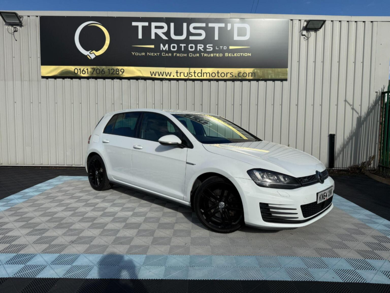 2014 Volkswagen Golf 2.0 Tdi Bluemotion Tech Gtd DSG Euro 6 (s/s) 5dr in White — image 1
