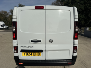 2024 Nissan Primastar 2.0 Dci 30 Acenta in White — image 4