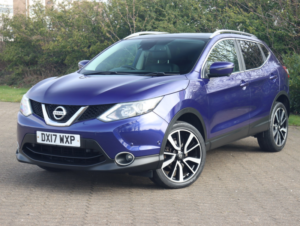 2017 Nissan Qashqai 1.5 Dci Tekna in Blue — image 6