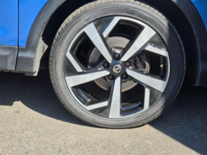 2019 Nissan Qashqai 1.3 Dig-T Tekna+ Euro 6 (s/s) 5dr in Blue — image 5