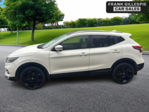 2019 Nissan Qashqai 1.5 Dci Tekna Euro 6 (s/s) 5dr in White — image 2