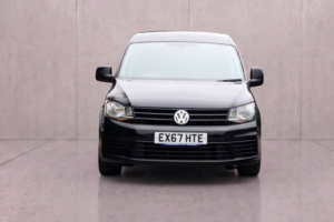 2017 Volkswagen Caddy 2.0 Caddy C20 Vogue Line Tdi in Black — image 2