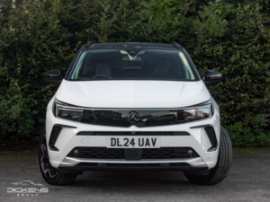 2024 Vauxhall Grandland 1.2 Turbo Ultimate Euro 6 (s/s) 5dr in White — image 2