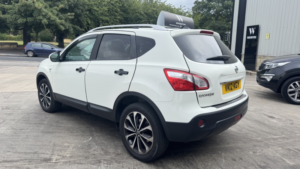 2012 Nissan Qashqai 1.5 Dci N-Tec Diesel White 5dr Satnav+panroof+pxtoclear in White — image 3
