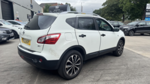 2012 Nissan Qashqai 1.5 Dci N-Tec Diesel White 5dr Satnav+panroof+pxtoclear in White — image 4