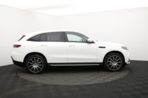2020 Mercedes-Benz Eqc Eqc 400 80kwh Amg Line SUV 5dr Electric Auto 4matic (408 Ps) in White — image 2