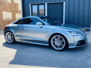2010 Audi Tts 2.0 Tfsi in Grey — image 2