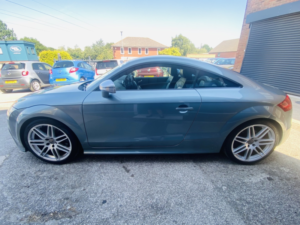 2010 Audi Tts 2.0 Tfsi in Grey — image 5