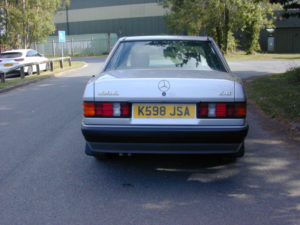 1992 Mercedes-Benz 190 Ref 8708 - Mercedes Benz 190 2.0e Automatic (rhd - Uk Car) in Silver — image 5