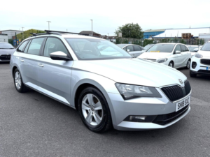 2018 Skoda Superb 1.6 Tdi S Euro 6 (s/s) 5dr in Silver — image 2