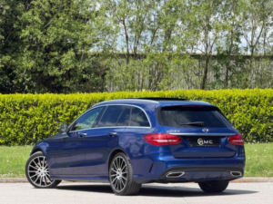 2015 Mercedes-Benz C Class 2.1 C250d Amg Line (premium Plus) 7g-Tronic+ Euro 6 (s/s) 5dr in Blue — image 5