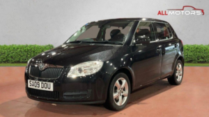 2009 Skoda Fabia 1.4 16v 2 5dr in Black — image 2