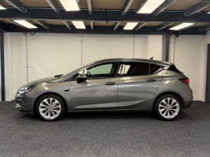 2018 Vauxhall Astra 1.6i Turbo Gpf Elite Nav Euro 6 (s/s) 5dr — image 4