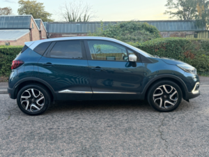 2019 Renault Captur 1.5 Dci Energy Iconic SUV 5dr Diesel Edc Euro 6 (s/s) (90 Ps) in Blue — image 2