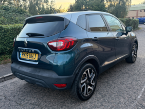 2019 Renault Captur 1.5 Dci Energy Iconic SUV 5dr Diesel Edc Euro 6 (s/s) (90 Ps) in Blue — image 3
