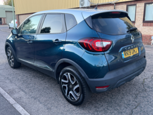 2019 Renault Captur 1.5 Dci Energy Iconic SUV 5dr Diesel Edc Euro 6 (s/s) (90 Ps) in Blue — image 5