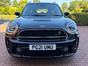 2021 MINI Countryman 1.5 10kwh Cooper Se Classic Auto All4 Euro 6 (s/s) 5dr in Black — image 2