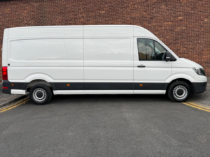 2023 Volkswagen Crafter 2.0 Tdi Cr35 Trendline Fwd Lwb High Roof Euro 6 (s/s) 5dr in White — image 5