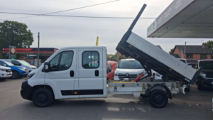 2021 Peugeot Boxer 2.2 Bluehdi 335 Built For Business Tipper Double Cab 4dr Diesel Manual L3 Euro 6 (s/s) (140 Ps) in White — image 5