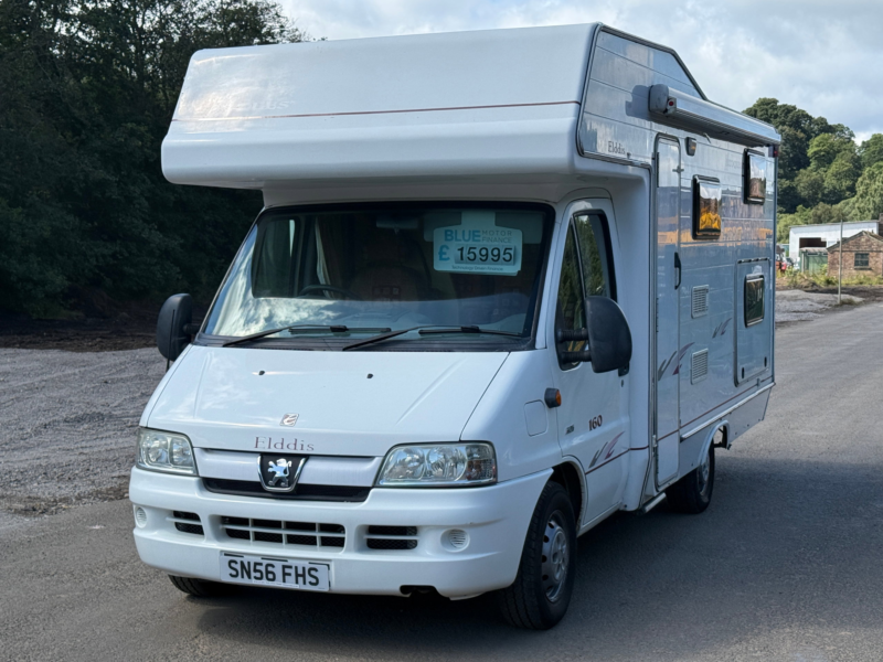 2006 Peugeot Boxer Hdi 330 Lx Mwb C/c in Multicolour — image 1