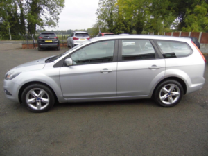 2011 Ford Focus 1.6 Zetec 5dr in Silver — image 4