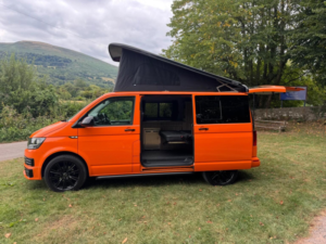 2017 Volkswagen Transporter Transporter in Other — image 4