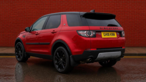 2018 Land Rover Discovery Sport 2.0 Si4 Hse Auto 4WD Euro 6 (s/s) 5dr in Red — image 5