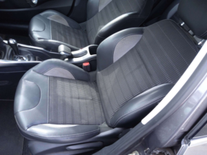 2014 Peugeot 2008 1.2 E-Vti Puretech Allure in Grey — image 5