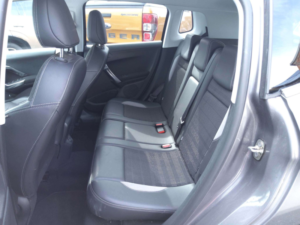 2014 Peugeot 2008 1.2 E-Vti Puretech Allure in Grey — image 6